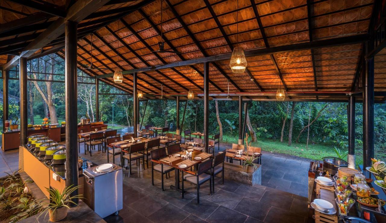 Klov Resort & Spa 瓦亚纳德 外观 照片