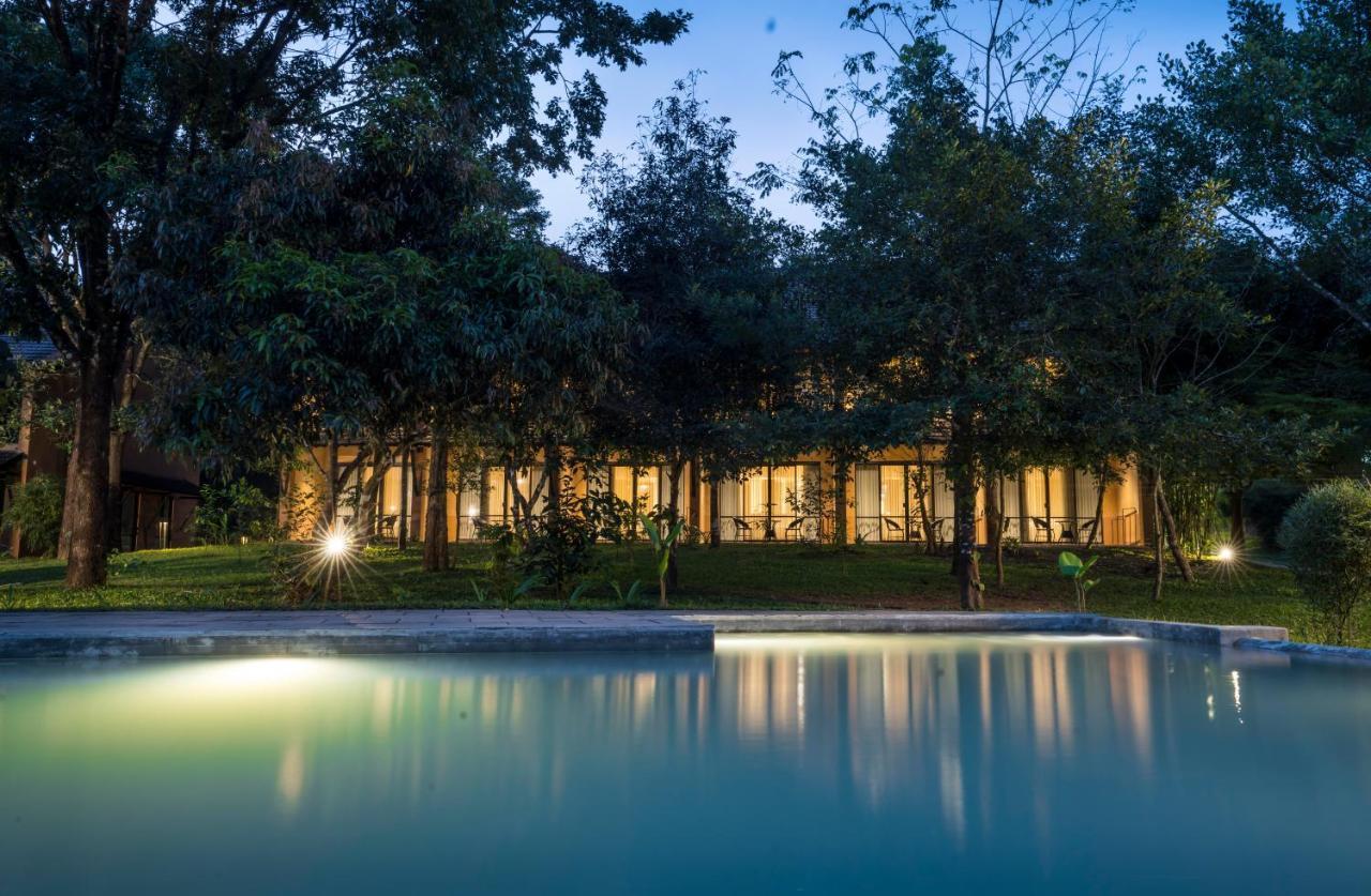 Klov Resort & Spa 瓦亚纳德 外观 照片