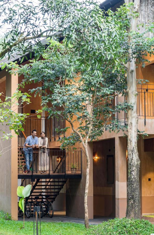 Klov Resort & Spa 瓦亚纳德 外观 照片